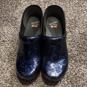 Dansko Women's Navy Floral Clogs